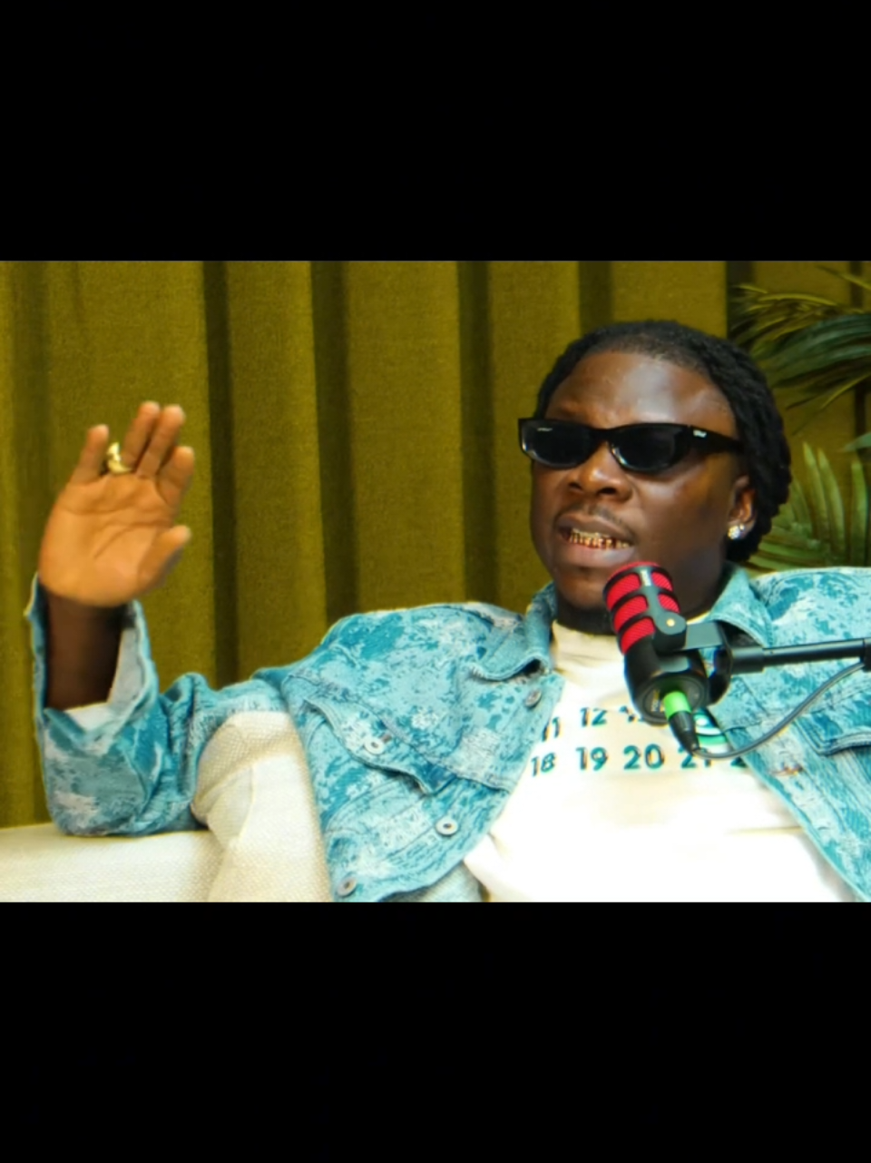 They label as calm so that when i decide to speak, they say I'm the bad guy - @STONEBWOY   #stonebwoy #interview #creatorsearchinsights #ghanatiktok #xyzcba 