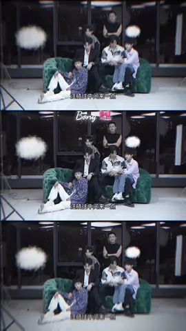 Chụp ảnh thì nhìn lên máy ảnh ba Ninh ơi chứ kphai nhìn xuống vợ đâu ạ =)) #revengedlove #NghichAi #leipeng99 #viral 