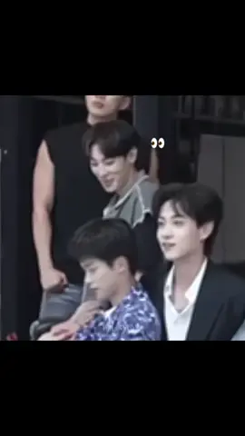 พี่เถียนอย่าเผลอนะ เด็กมันจ้องเอาจริงนะนั่น👀 ถ้าพี่ปฏิเสธบทฉือเฉิ่งคนที่ได้เป็นพระเอกคือหลิวจวิ้นคนนี้เลยนะ5555555 #ziyu #tianxuning #tianziyu #revengedlove #ศัตรูหัวใจคือแฟนใหม่ผมเอง 