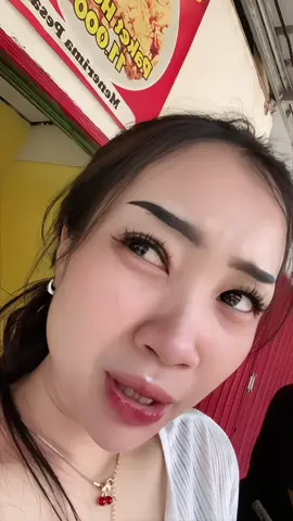 apa adanya bae kami mah wancina hayang mah ja kabeli te kudu ngahutang😂😂