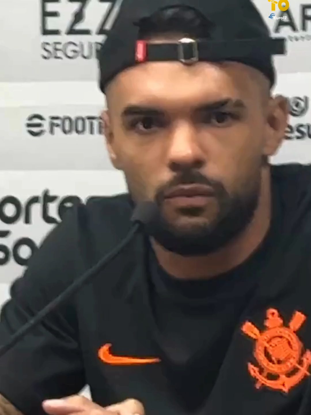 O jogador do Corinthians respondeu as criticas da torcida. 📷 @radiocraqueneto #DiaDeJogo #SantosxCorinthians #ClássicoAlvinegro #Brasileirão #VilaBelmiro #Corinthians #SCCP #VaiCorinthians #RadioCraqueNeto