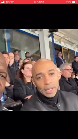 อองรีxอัศจรรย์ 