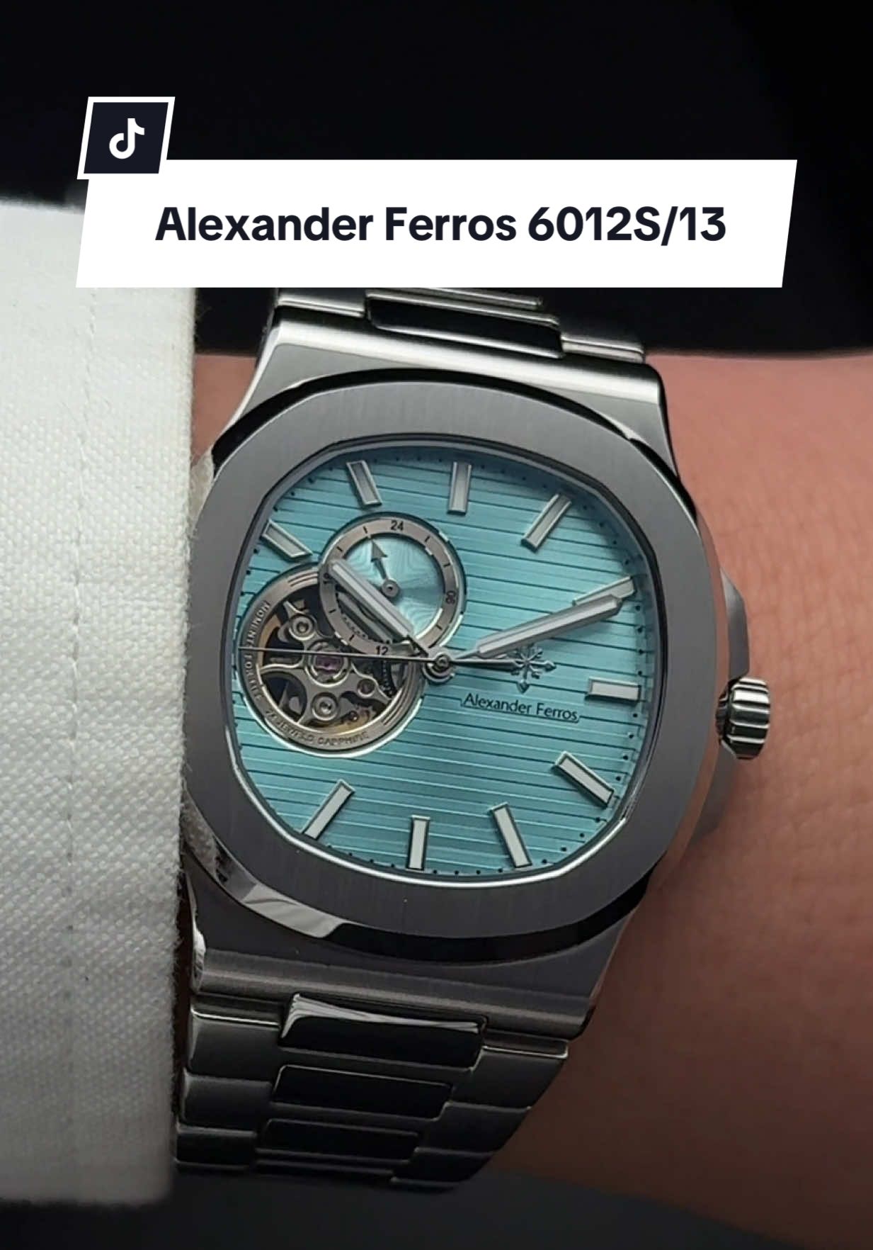 Bộ sưu tập 6012S của nhà Ferros chuẩn bị ra mắt cùng độ hoàn thiện được nâng cấp lên rất nhiều từ công nghệ trải Satin và đánh bóng gương, rap bộ máy NH38A của Seiko Nhật Bản. #alexanderferros #ferros #donghochinhhang #donghoco #donghonu #donghonam #automaticwatch #watches #donghothoitrang #dongho #xuhuong #fyp #Dresswatch #Sportwatch 