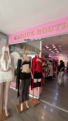 Encuentra tu disfraz de Halloween en Cadixe Boutique 💋 #halloweenlook #disfraz #trujillo #parati 