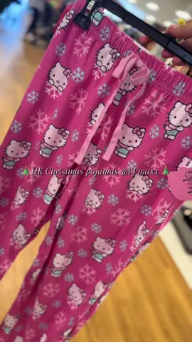 Hello Kitty Christmas pjs! 🎄@hellokitty @TJ Maxx #fy #viral #tjmaxx #hellokitty #christmas 