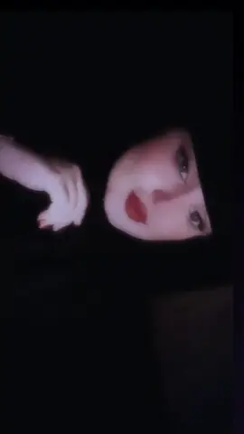 بنت سـرمـدآ.. گلليـﮯ 