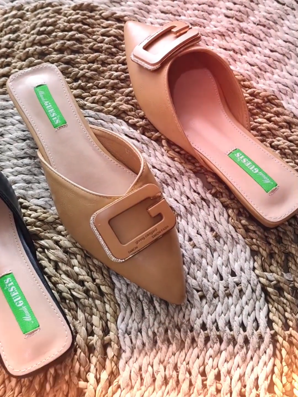 Flatshoes bustong kekinian yang super nyaman dipakai melangkah kemanapun ✨😍 #trending #flatshoes #OOTD #sepatuwanita #fyp 