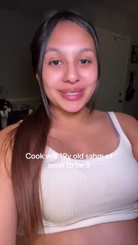 This soup is cooked in my house at least once a week lol #fyp #fypシ゚viral #pregnant #teenmom #cookwithme 