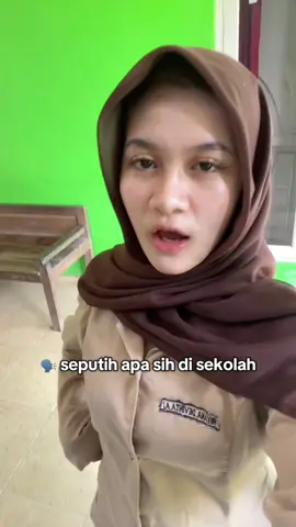 ☝🏻cung yang di kira putih pake merkuryy @Facerinna.indonesia 