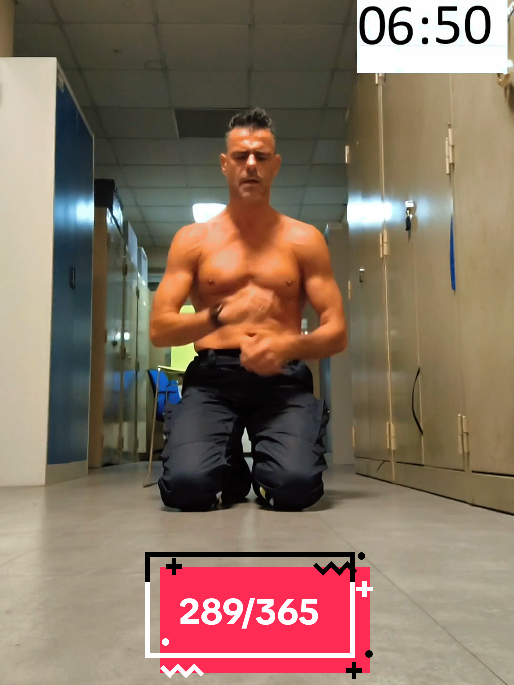 Challenge 1 pompe de plus chaque jour de l'année: Jour 289..P..tain que c'est dur 🙈#pushupchallenge #explosivetraining #gainage #pushups @Tibo InShape 