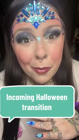 My siren look! 🧜‍♀️ love you guys.  Thanks to @Fiona's Beauty for all the eyeshadow help ! #siren #sirenlook #31daysofhalloween #31daysofhalloweenmakeup #makeuptransformation 