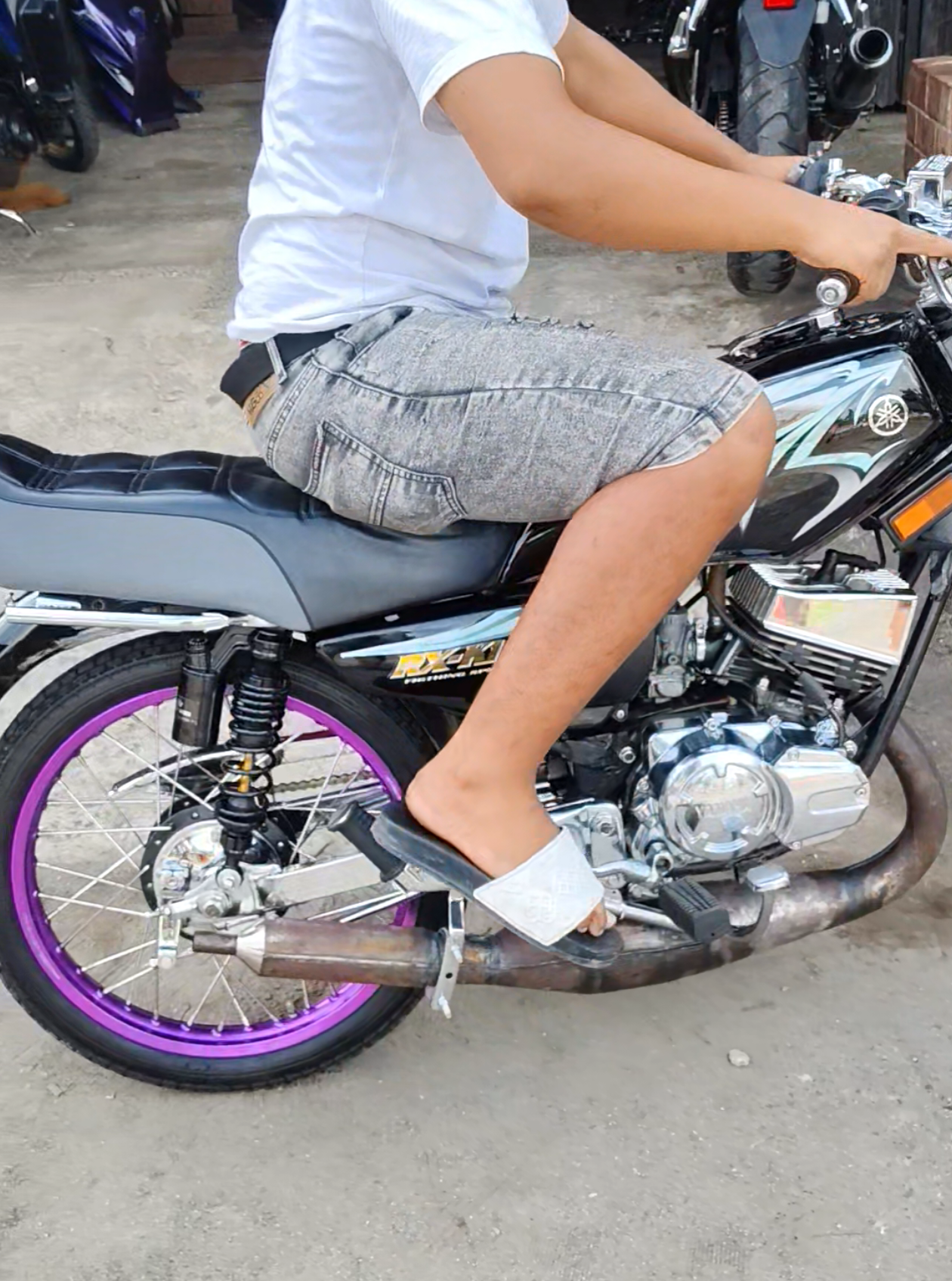 ok cees meluncur ke binjai kita kasi yang kinclong kinclong terus ini#yamaha #kingkolongmedan #kingmedan #yamaharxking #fyp 