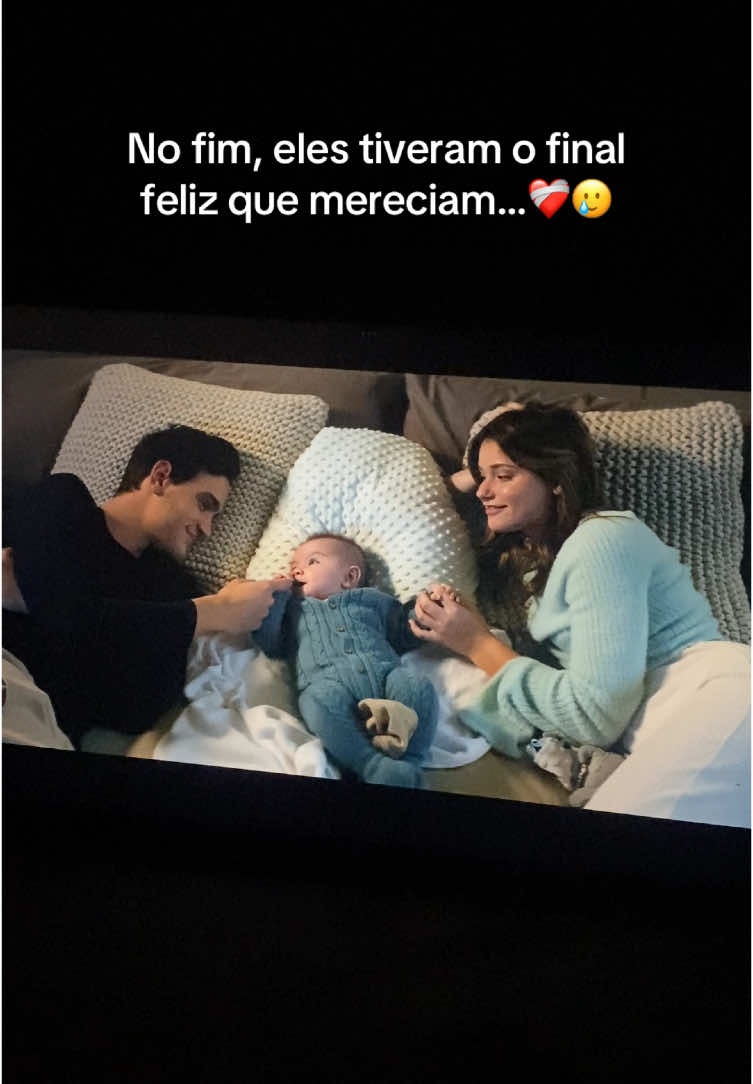 🥲❤️‍🩹. . . . #culpanuestra #culpanossa #culpables #gabrielguevara #nicolewallace #primevideo #viralvideos #fy #culpamia #culpanuestra 