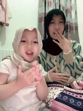 Ya allah dek centil bgt ternyata kamu ya🙃#fyppppppppppppppppppppppp 