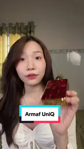 💋 Armaf Effects Of Uniq – ngọt ấm quyến rũ, sang kiểu “nữ chính tiệc tối” – chỉ 1,200,000đ/100ml 🍐 Hương đầu: lê + cam mandarin – ngọt mát, mở màn cực cuốn. 🌸 Giữa: hoa cam + nhài trắng + vani – nữ tính, ấm mà không gắt. ☕ Cuối: caramel + cà phê + gỗ + xạ hương – lưu hương sâu, sang và sexy. ⏳ Lưu 7–8 tiếng, tỏa khoảng 1 mét – hợp đi làm, đi chơi, đi tiệc tối. #GiftForHer #nuochoanu #blanc #armaf #uniQ 