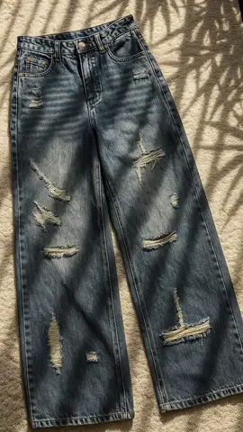 [Accessible Luxury]IREADY STOCK] Jeans robek retro Amerika untuk wanita Celana kaki lebar lurus ramping baru 10102 Panjang Hitam...#outfitwanita #OOTD #celanarobek #celanajeans #celanapanjangwanita 