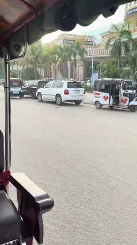 Buổi sáng bên Cam cũm bình yên 😛😛 Đi dạo 1 vòng hong mấy ngừ đẹp hẹ hẹ #mộcbaicampuchia🇰🇭 #xuhuong #campuchia🇰🇭 