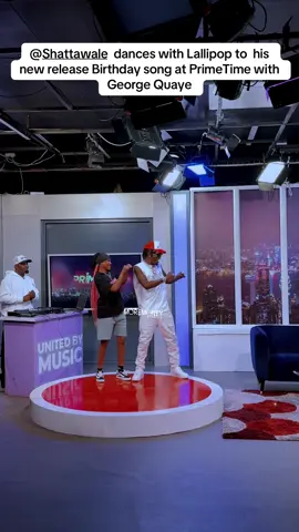 @Shatta wale  dances with Lallipop to  his new release Birthday song at PrimeTime with George Quaye #moremoneystudios #fyp #fypp #ghanatiktok🇬🇭 #shattawale 