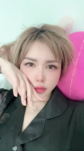 1 mảnh ký ức em chia ra làm 2 phần. Phần đầu là phần đẹp nhất. Phần còn lại khắc cốt ghi tâm