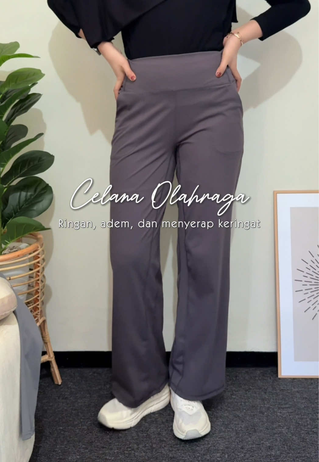 Celana olahraga wajib punya! Bahannya adem, ringan, & anti Gerah ✨ #celanaolahragawanita #outfitolahragahijab 