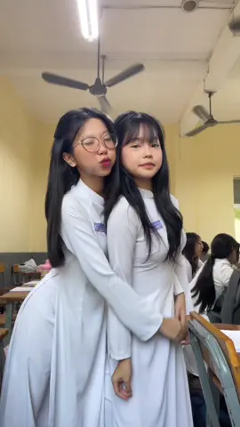 lén @rilatoi_ up     #xuhuong #viral #thptmariecuriehcm #fyp #ilovetiktok 