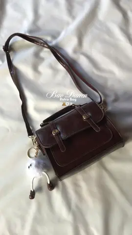 Cutesy affordable retro bag!—⊹🧸 #baodarren #retrobag #bag #slingbag #shoulderbag 
