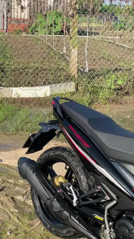 Rửa xe ! #xuhuonggggggggggggggggg #y15zrmalaysia #mxking150 #xedovietnam 