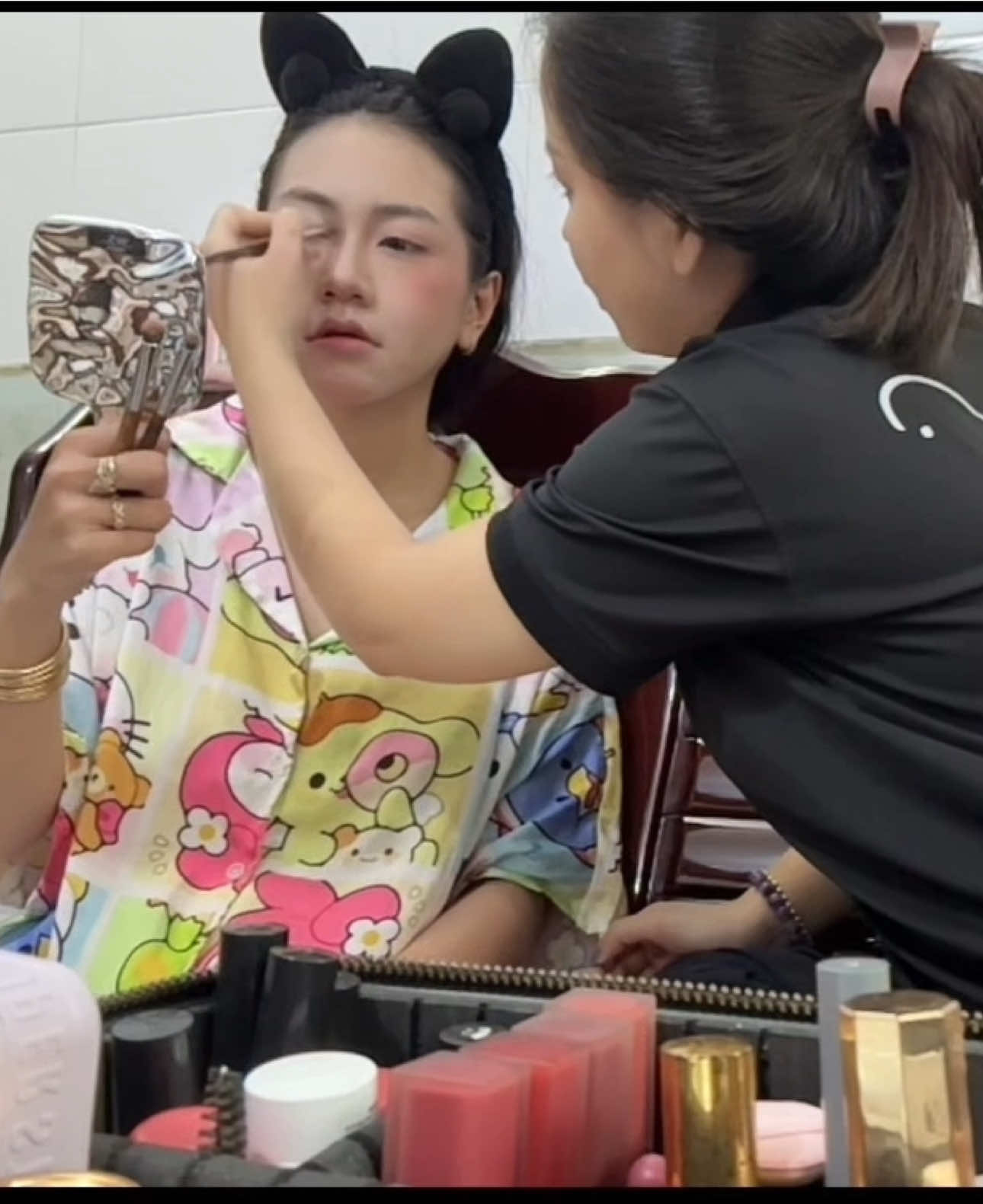 Ở đây có Học Makeup Cá Nhân 1:1  #hocmakeupcanhan #khanhvymakeup 