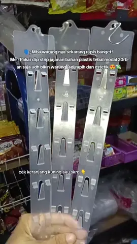 Kapan lagi punya warung yang rapi dan jajanan nya rapih cuman pake clip strip jajanan ini ajh #gantungan #gantunganwarung #gantunganjajanan #warungsembako #fypppppppppppppp 