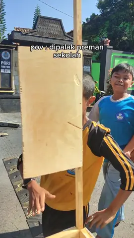 di palak preman Sekolah #fy #umkm #bakpaocoklatlumer #fyp #lucu 