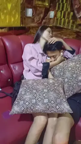 #😍😍😂😂😂😂 #@PoeThandarTun1998 