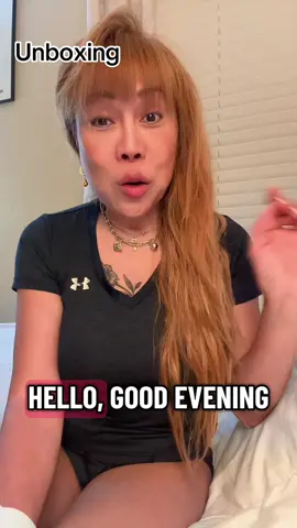 Unboxing the latest iPhone 🧡 #inspiringwoman💕 #hardworkingwoman👜👠 💛#enjoyinglife❤️ #california#USA 