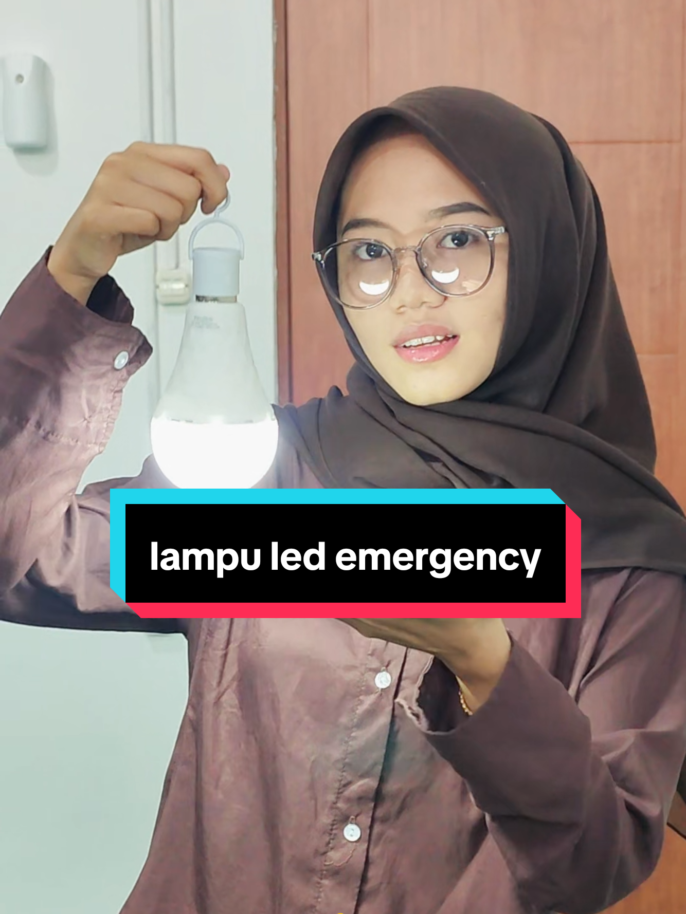 lampu led emergency Abulb #lampuledemergency #fypシ  #lampudarurat  #tiktokshop #trend 