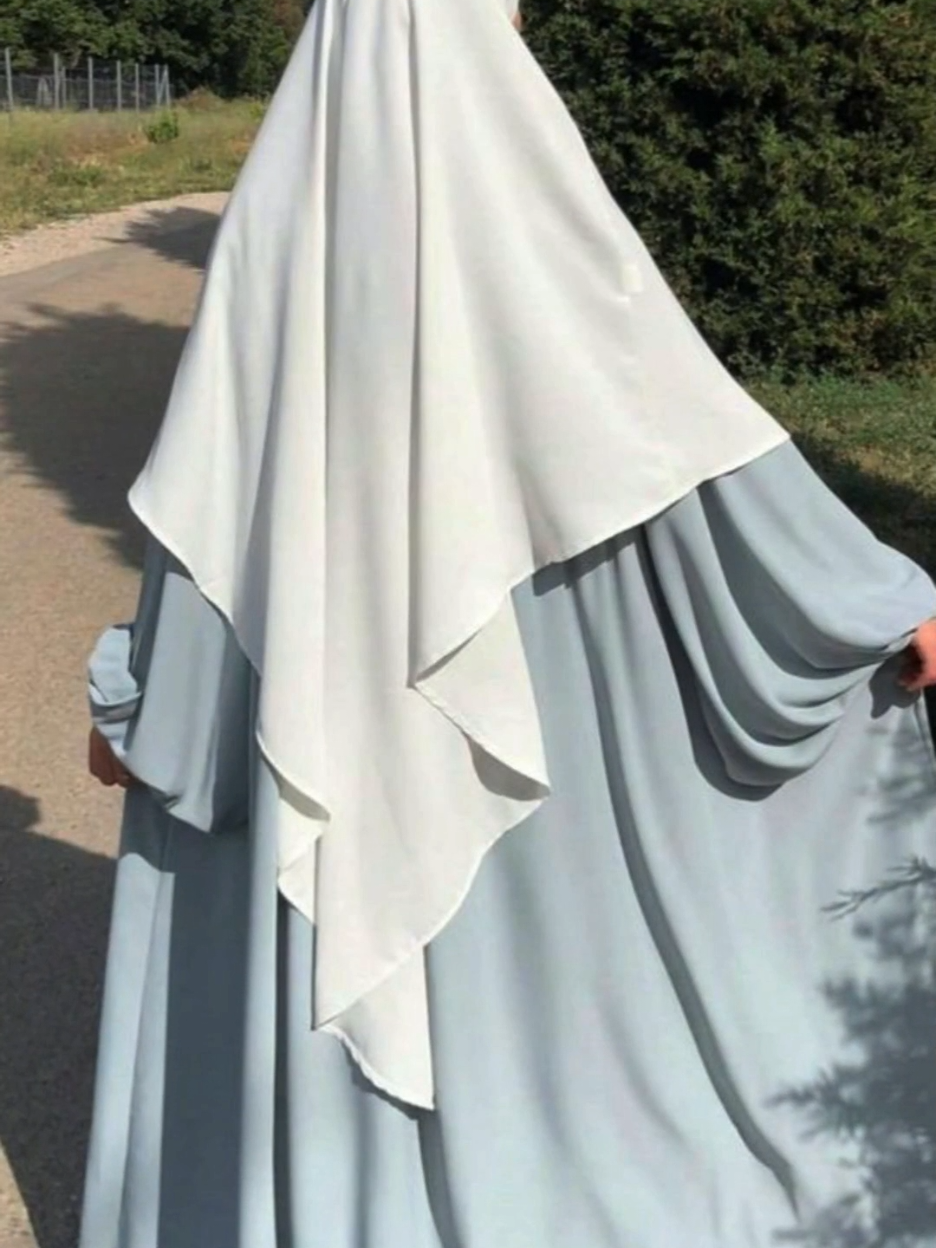 #outfitmuslimah #inspirasioutfit #outfitideas #umroh2026 #rryh 