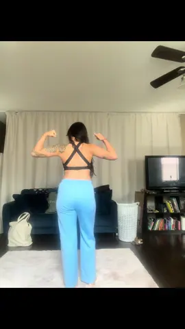 This fitness journey has been so healing for me in so many aspects, discipline is self love. Movement creates dopamine. You gain motivation through action.  #fypシ #GymTok #GlowUp #grind #selflove 