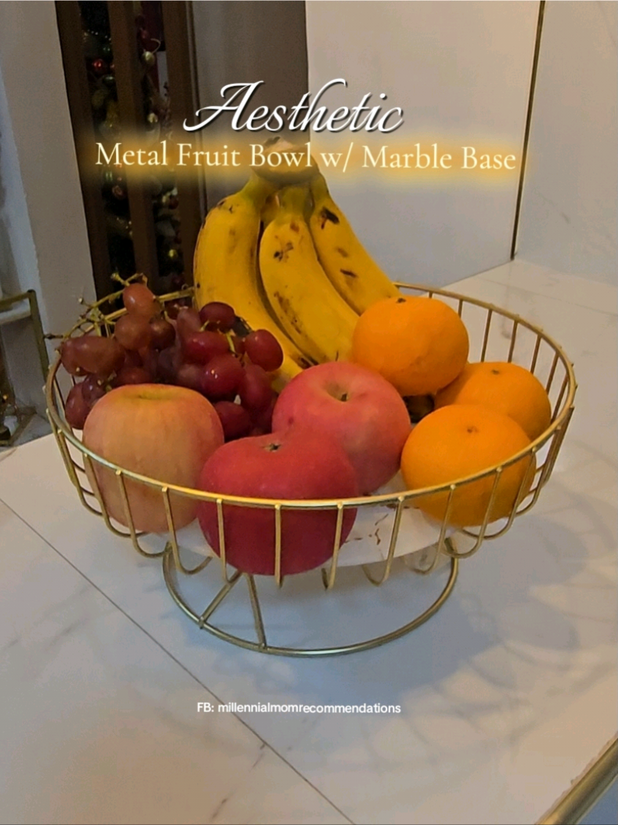 Gawing mas classy at maaliwalas ang iyong mesa! ✨ Ilagay ang mga prutas sa Aesthetic Metal Fruit Bowl na may Marble Base.🍌🍎🍊🍇 Perfect din 'to para sa darating na Christmas at New Year.🥰 #fruitbowl #KitchenFinds #elegant #fruitbasket #aesthetic 