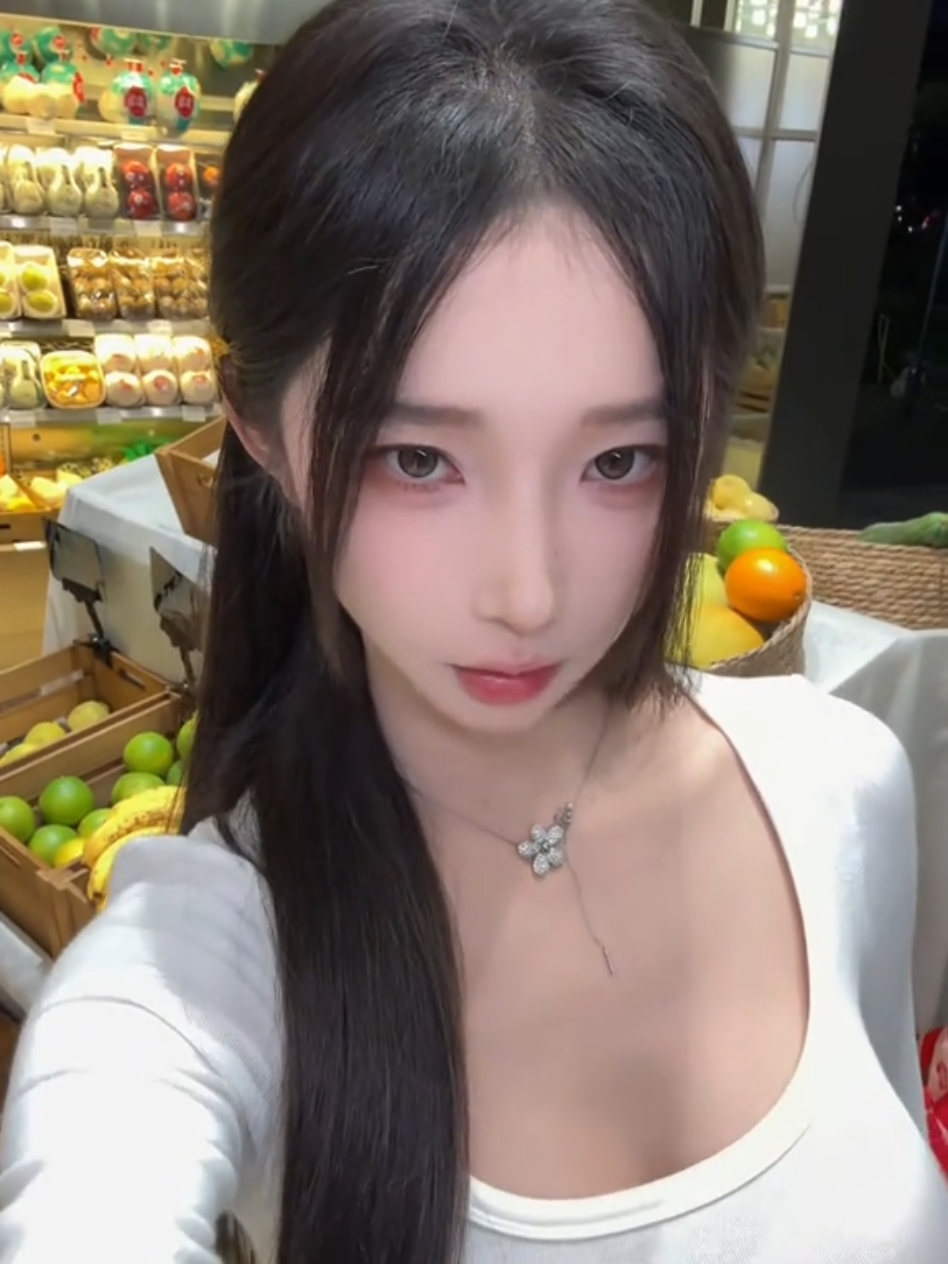 一个赞一个大鼻窦，一个评论一脚 #小埋姐姐 #魏冬瑞 