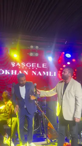 Bu İki Parçayı Sevenler Varmı 😘 #duruyormuyerinde #bilsenşimdinerdeyim  #gökhannamlı #mahsunçelik