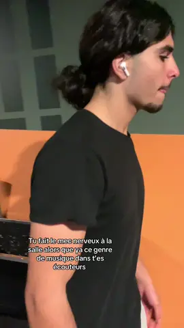 MINIMUM !😂#fyp #viral #arabicsong #tiktokarab