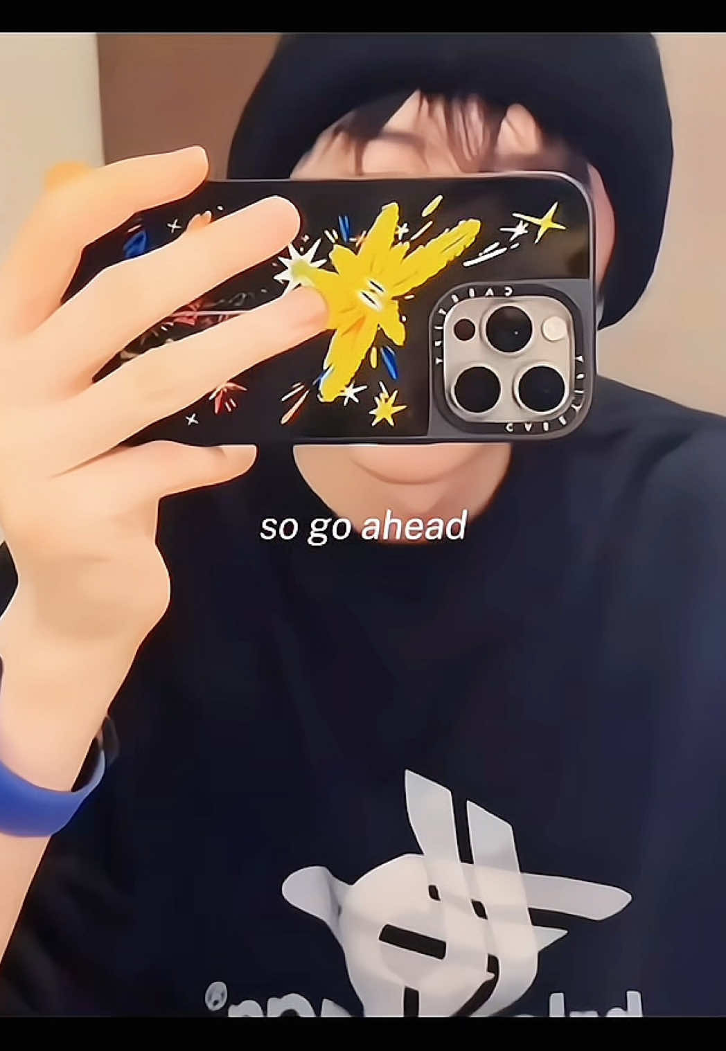 ติดอยู่ตรงนี้ไปไหนไม่ได้เลย💛 #liuyuning #หลิวอวี่หนิง #หนิงเกอ #刘宇宁 #ฟีด 