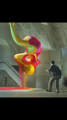 Never touch the artwork in the museum #TikTokGemsContest #foryou #fyp #tiktok #usa #movie 