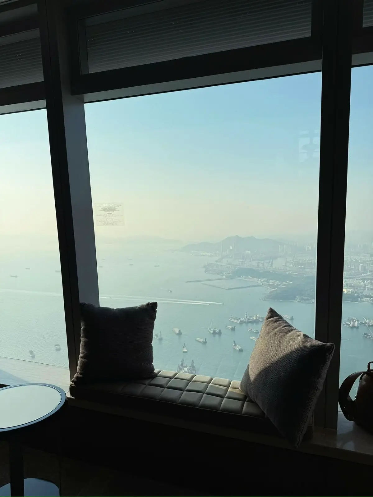 #louisvuitton #日常vlog #maybach #hongkong #rollroyce 