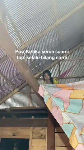 dia mau aja bantuin cuma akunya gk sabaran kalau harus nunggu pulang dari kerja soalnya kadang 1 minggu dia baru pulang😁