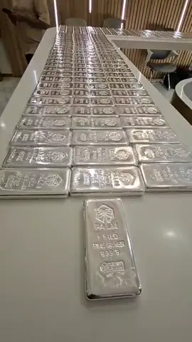 Silver? Yes, Please! ✨  Now Available in Dubai at Our Sharjah Branch! Ready to add brilliance to your portfolio? The 1KG SEC Jewellery 999.9 and 999.0 Pure Silver Bar is your key to lasting value, strength, and sophistication. Whether you’re an investor, a collector, or a firm believer in tangible wealth, silver is the move that never goes out of style. Because this isn’t just metal—it’s security, elegance, and substance wrapped in a mirror finish. Visit our Sharjah branch today and make your silver move with SEC Jewellery—where purity meets prestige. #SilverSurge #SECJewellery #InvestInSilver #PureSilver #SilverBars   