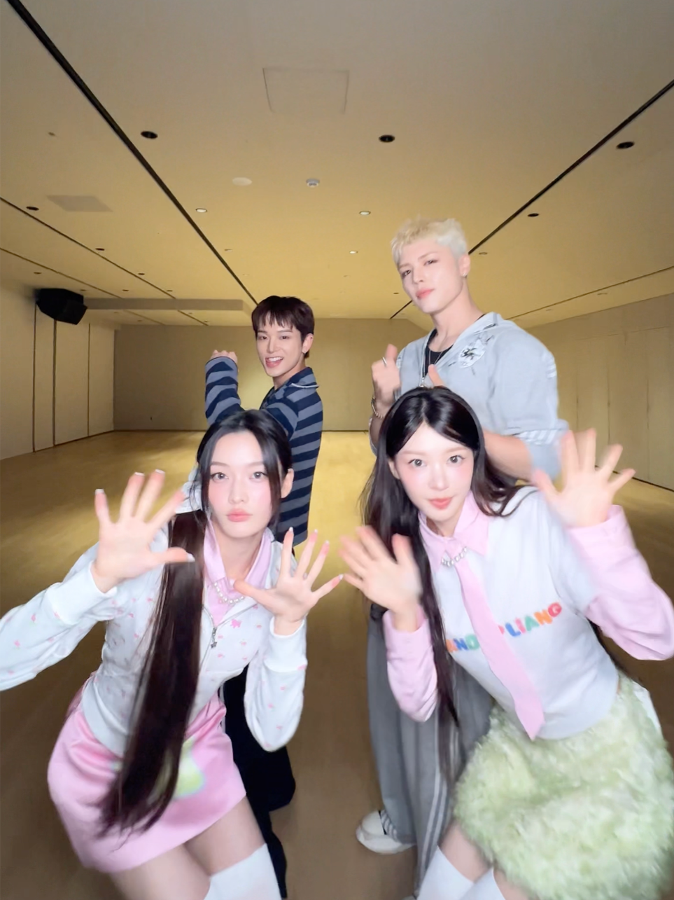 #HARUA #MAKI 선배님과 #Toki_Yo_Tomare🥰🌸 @andteam_official #andteam #앤팀 #Toki_Yo_Tomare #ILLIT #아일릿