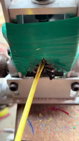 DỤNG CỤ TUỐT DÂY ĐIỆN GẮN MÁY KHOAN CẦM TAY