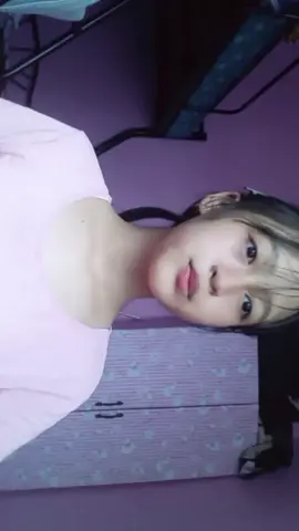 erww HAHAHA#typpppppppppppppppppp #backtotiktok #weird #eyy 