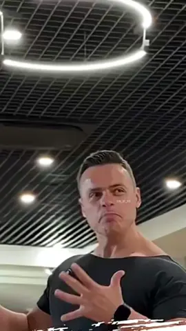 5 МУЖИКОВ🧔🧔🧔🧔🧔 #мужики  #рофлы  #спартак  #sjbody  #мемы @ПОХУДЕТЬ? ЛЕГКО!💪😉 @Sjbodymillion @slovospartaka @515&DSTR @SON_OF_515 