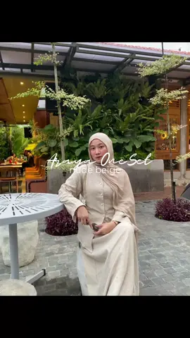 One set bahan linen marshall ini bikin look kamu keliatan elegant model atasan mirip kutu baru di paduin sama rok a line ✨