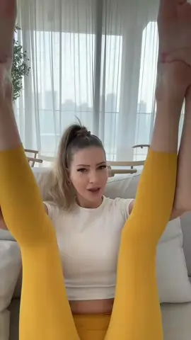 Lets do yoga together 🙃 #yoga #yogagirl #yogaflow #pilates #flexibility #gymnastics #pilatesgirl #yogatok #gymnastics #gaixinh #xuhuongtiktok Lets do yoga together 🙃 #yoga #yogagirl #yogaflow #pilates #flexibility #gymnastics #pilatesgirl #yogatok #gymnastics #gaixinh #xuhuongtiktok 